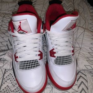 Jordan Fire red 4s
